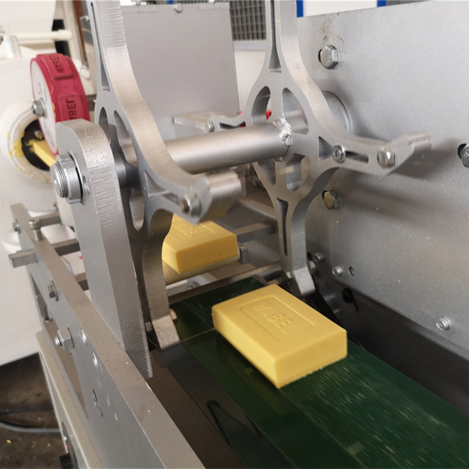 Zeepmachine Multifunctioneel S - Soap Making Machine recensie en prijs